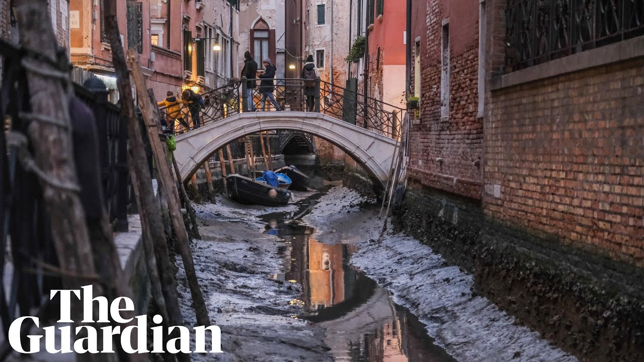 Venice canals almost dry amid low tides and lack of rain